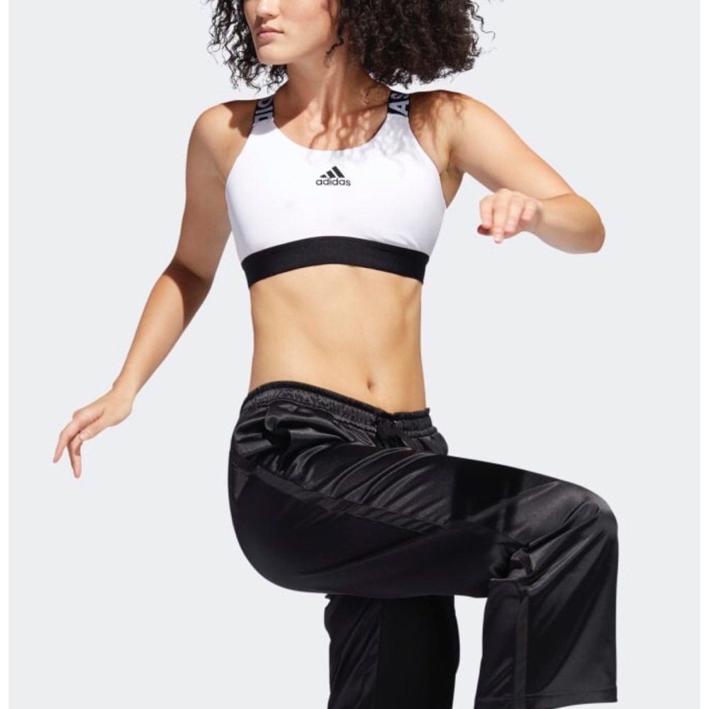 SOLD Adida DONT REST Branded Criss Cross Sport Bra - Picture 3 of 8